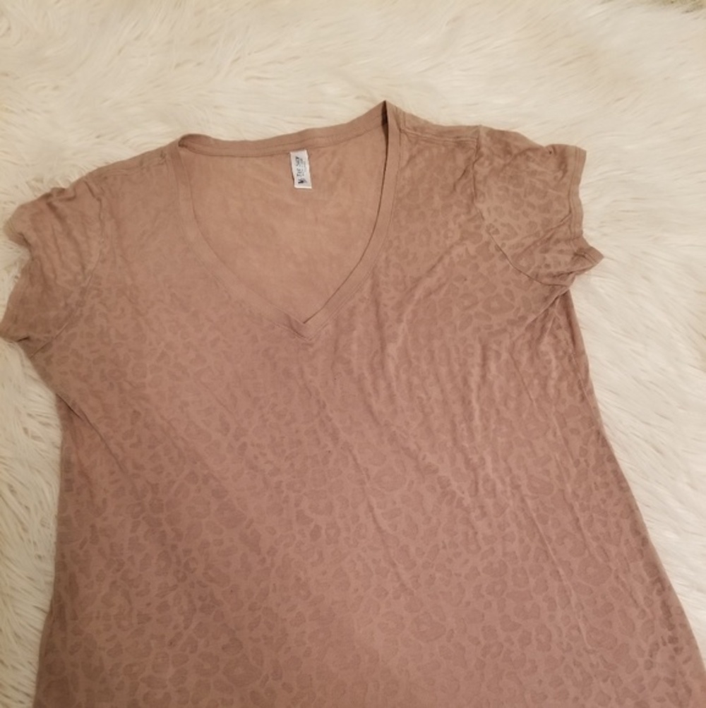 Tan animal spot print burnout womens‎ xl short sleeve